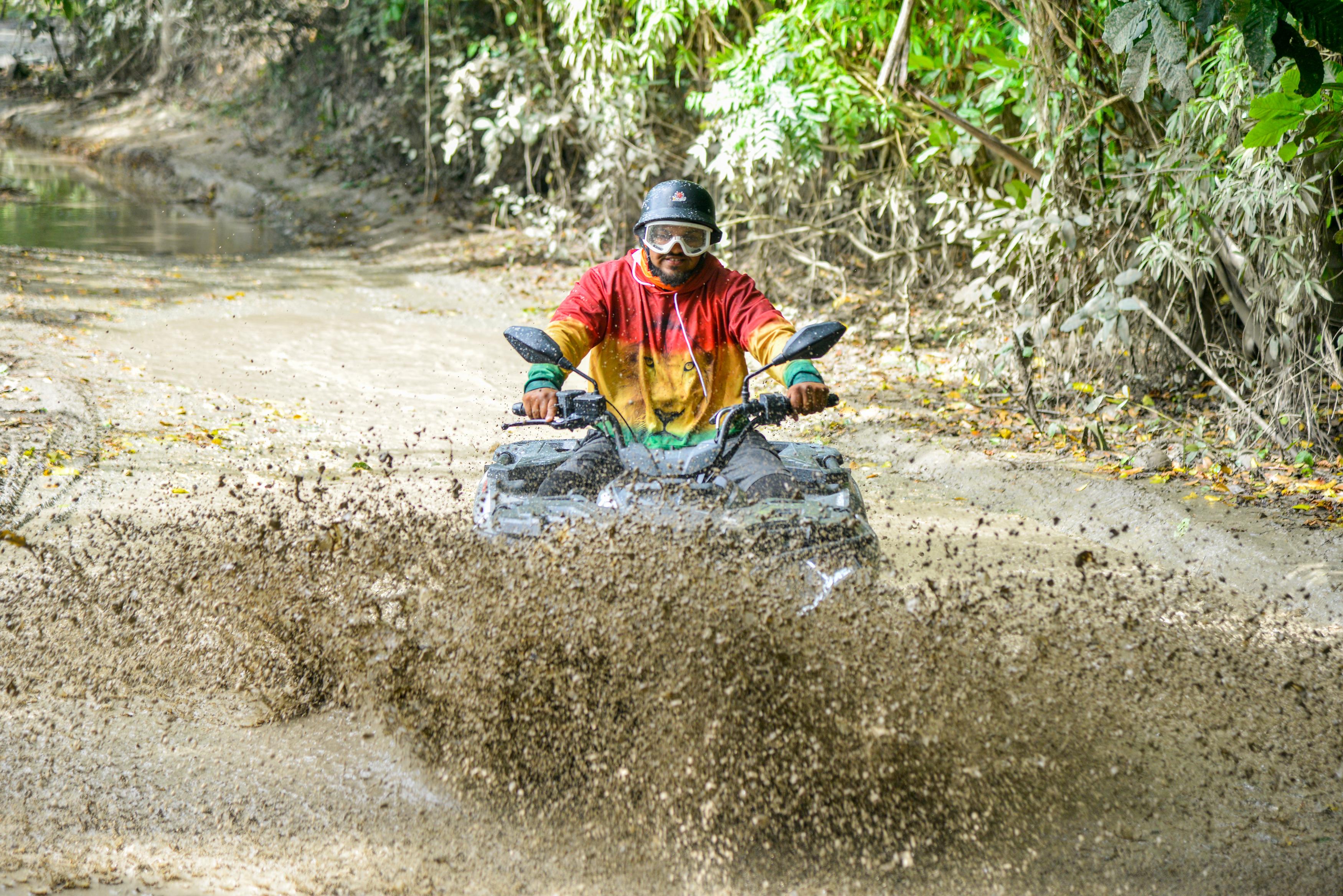 Momento real del recorrido en buggy y ATV por Puerto Plata