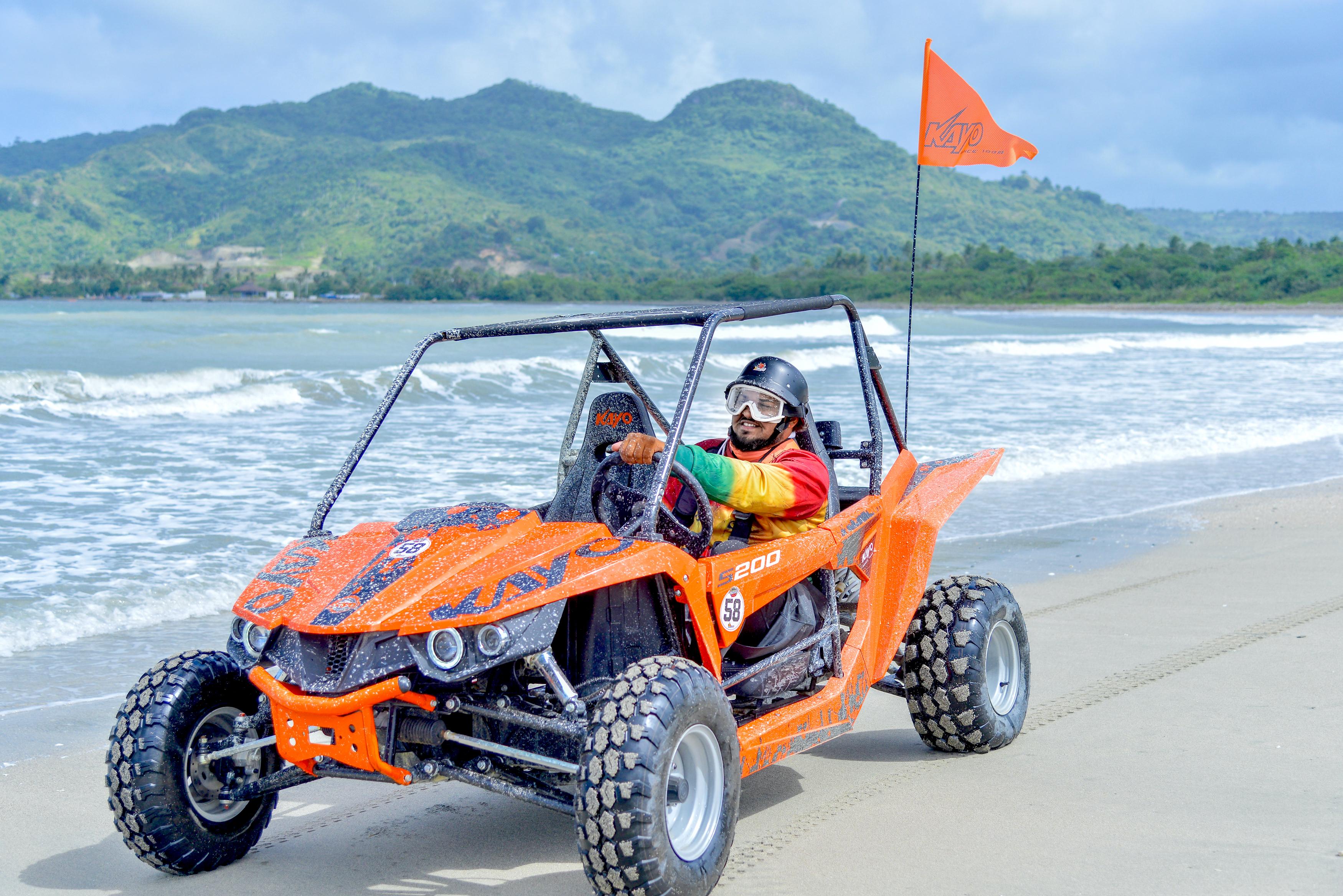 Momento real del recorrido en buggy y ATV por Puerto Plata